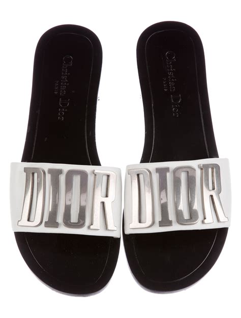 dior sliders
